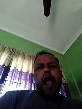 Snapshot of Niladri1410 chatting on 01/29/25, 04:15 Niladri1410 online show from 01/29/25, 04:15