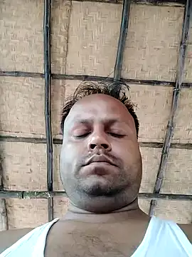 Snapshot of Niladri1410 chatting on 09/14/25, 06:01 Niladri1410 online show from 09/14/25, 06:01