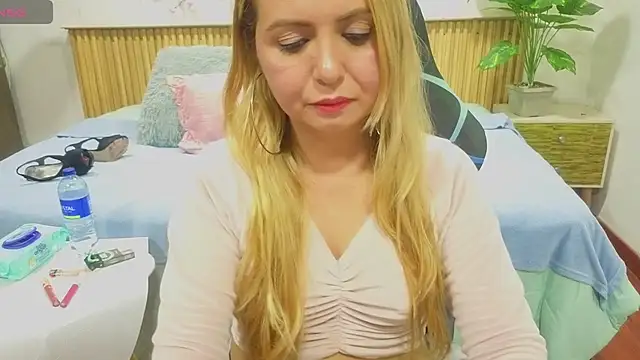 rose meyer online show from 12/15/25, 07:18