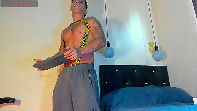 FuckHardlove online show from 12/24/24, 02:22