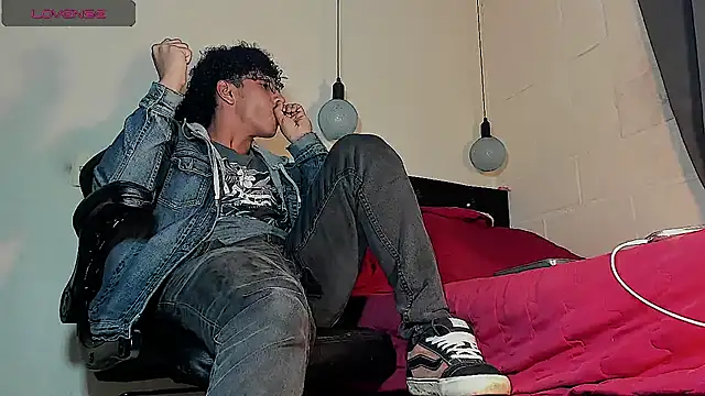 FuckHardlove online show from 09/26/25, 03:21