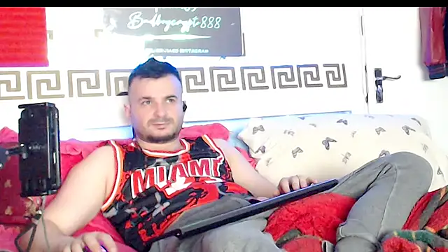 erotico69xxx online show from 12/03/25, 04:16