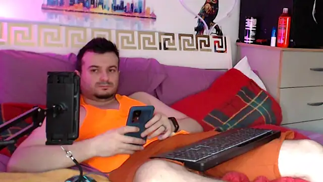 Snapshot of erotico69xxx chatting on 05/13/26, 12:35 erotico69xxx online show from 05/13/26, 12:35