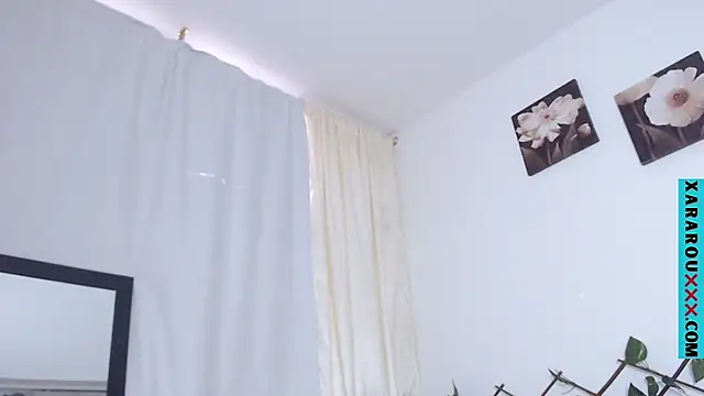 Snapshot of Latina_BigBoobs chatting on 03/01/25, 10:53 Latina BigBoobs online show from 03/01/25, 10:53