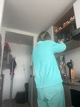 Ameellie online show from 11/28/25, 02:09