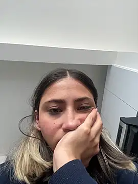 Ameellie online show from 03/19/26, 03:05