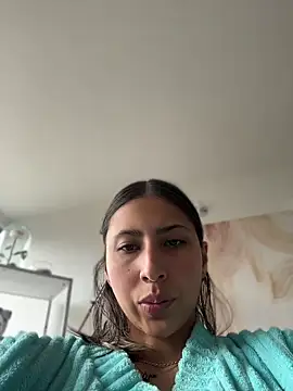 Ameellie online show from 04/30/26, 02:45