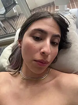 Ameellie online show from 05/31/26, 06:09