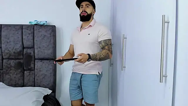 Zack Froone online show from 02/26/25, 01:41