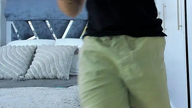 Zack Froone online show from 07/18/26, 05:17