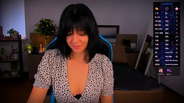  Kelly   online show from 10/22/25, 06:02