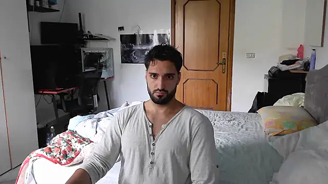 Snapshot of Alexox02 chatting on 10/16/25, 09:10 Alexox02 online show from 10/16/25, 09:10