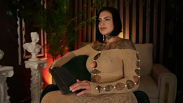 Kleeopatra  online show from 09/22/25, 11:29