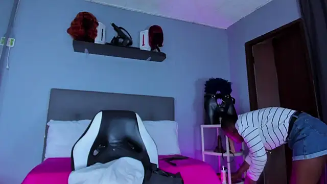 Coco Kiss online show from 02/12/26, 07:20