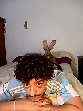 Juanigato online show from 11/11/25, 08:09