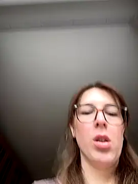 MommmyYummy online show from 10/17/25, 10:07