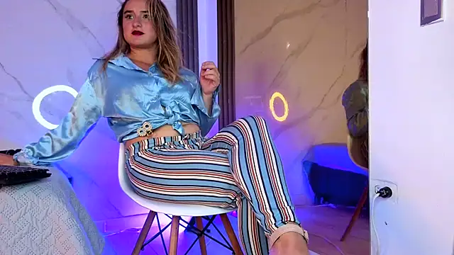 CandyQueenGold online show from 06/01/26, 07:04