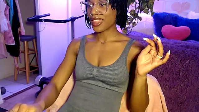 CocoSage online show from 12/17/25, 11:11