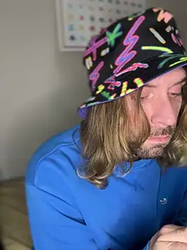 Snapshot of 4kUsh2Fashion0 chatting on 01/22/25, 05:28 4kUsh2Fashion0 online show from 01/22/25, 05:28