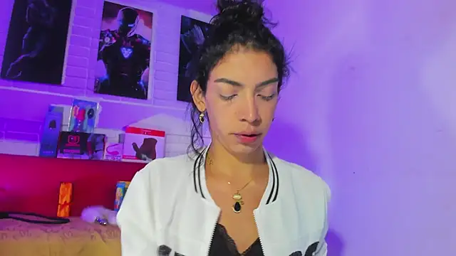 Alahia Rodriguez online show from 03/19/25, 12:34