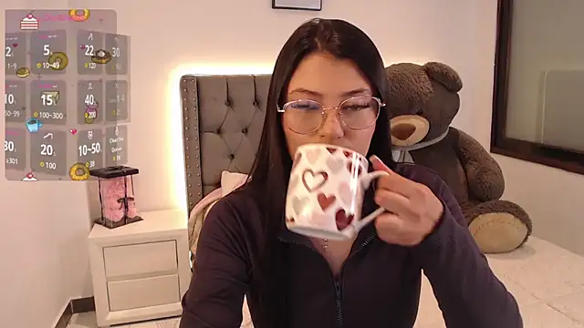 Nicols66 online show from 02/07/25, 11:24