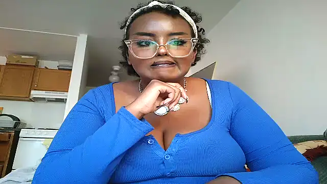 SiminFox online show from 11/28/25, 02:20