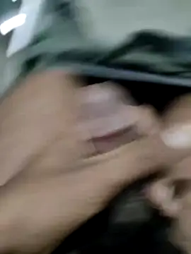 Snapshot of samlord261 chatting on 12/28/24, 09:42 samlord261 online show from 12/28/24, 09:42