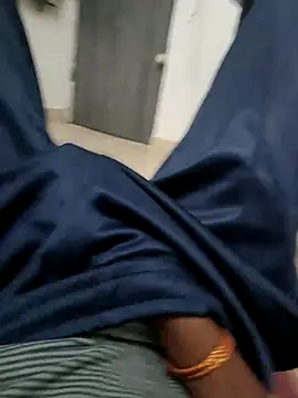 Snapshot of samlord261 chatting on 12/30/24, 11:37 samlord261 online show from 12/30/24, 11:37