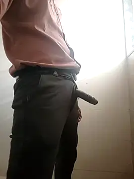 Snapshot of samlord261 chatting on 01/21/25, 10:52 samlord261 online show from 01/21/25, 10:52