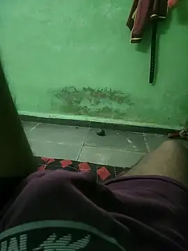 Snapshot of samlord261 chatting on 10/18/25, 11:55 samlord261 online show from 10/18/25, 11:55