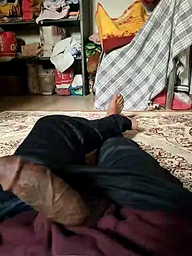 Snapshot of samlord261 chatting on 10/20/25, 10:27 samlord261 online show from 10/20/25, 10:27