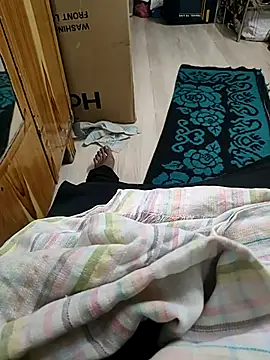 Snapshot of samlord261 chatting on 10/24/25, 11:28 samlord261 online show from 10/24/25, 11:28