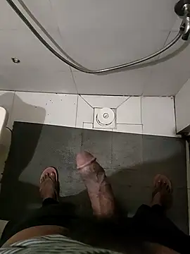 Snapshot of samlord261 chatting on 11/22/25, 07:35 samlord261 online show from 11/22/25, 07:35