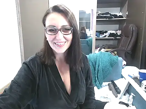 Ulyana72882 online show from 12/15/24, 06:04