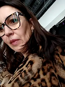 Ulyana72882 online show from 01/27/25, 03:18