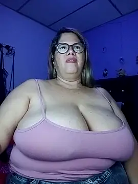 EllisW8 online show from 12/01/25, 12:15