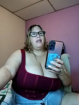 EllisW8 online show from 03/26/26, 10:59