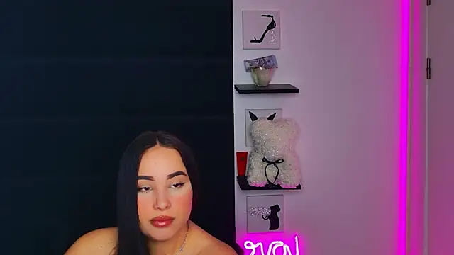 MissAmeliaa online show from 04/28/26, 11:26