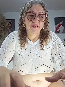 evelin hott online show from 01/11/26, 03:11