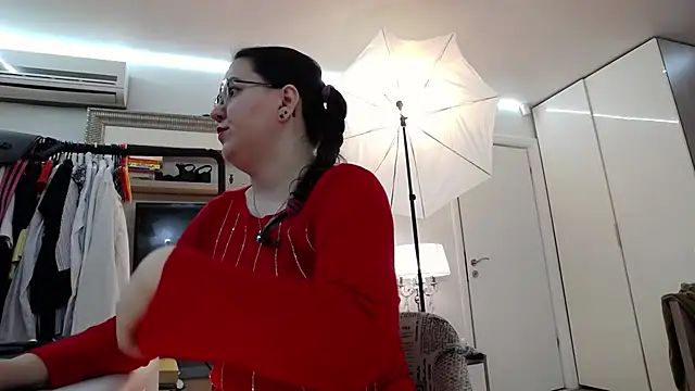 ILoveToFeelU online show from 03/17/25, 12:41