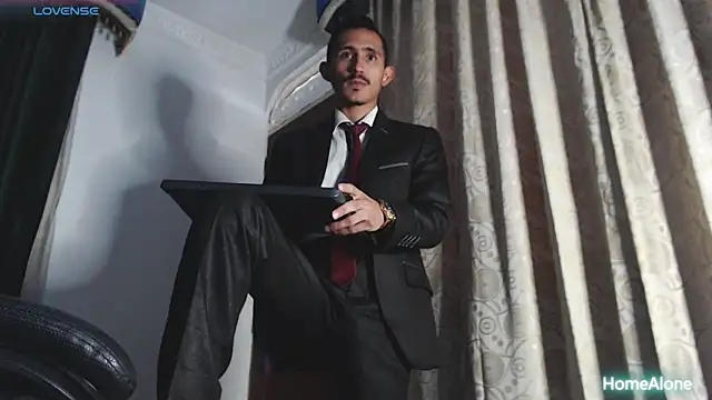 HomeAloneK online show from 03/18/25, 07:42