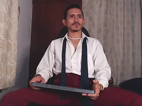 HomeAloneK online show from 10/02/25, 07:32