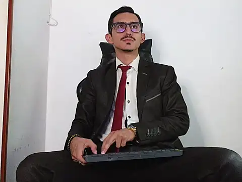 HomeAloneK online show from 01/05/26, 07:50