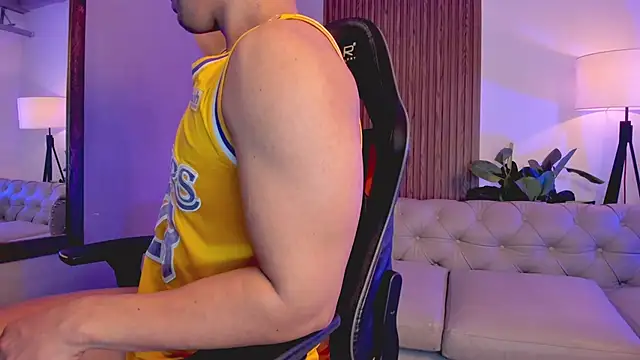 liam collins21 online show from 12/17/25, 11:49