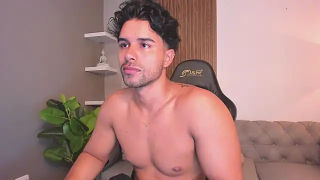 liam collins21 online show from 04/12/26, 11:59