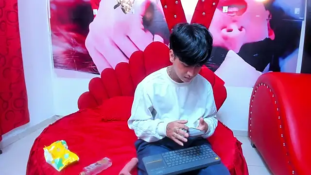 alex 477 online show from 10/01/25, 11:27