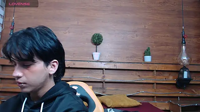 alex 477 online show from 11/05/25, 11:43