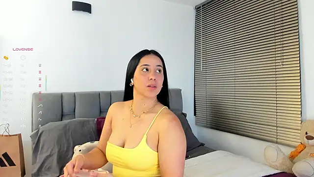 Gigi-bom online show from 03/05/26, 12:06