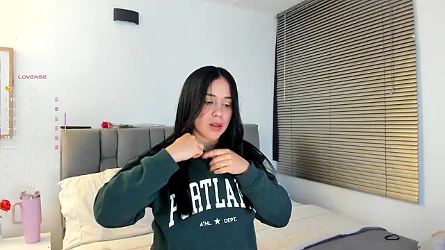 Gigi-bom online show from 03/13/26, 09:32