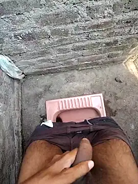 Snapshot of dipa-jitu chatting on 03/21/25, 10:06 dipa-jitu online show from 03/21/25, 10:06